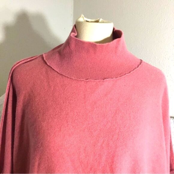 Free People NWT Rose Poppy Cashmere Sweater Size Medium - Picture 3 of 9